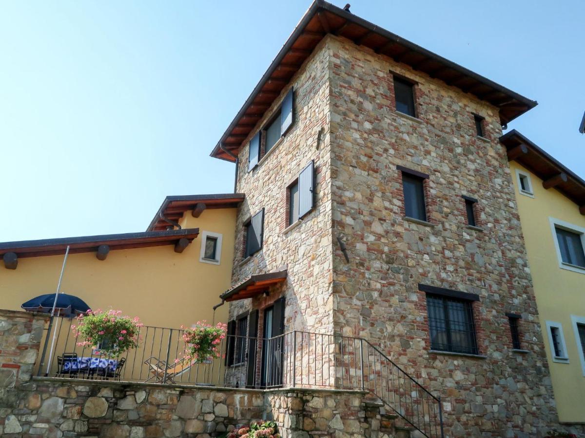 Holiday Home La Corte Bricca - Trilo Torretta By Interhome Castana  Exterior foto